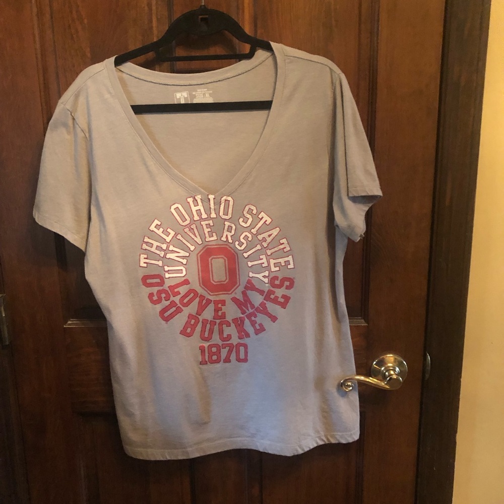 Vintage Ohio State Buckeyes Women’s V-neck T-shirt